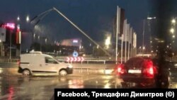 Бул. "Васил Левски" във Варна след проливния дъжд от вторник вечер