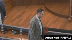 I mandatuari për kryeministër të Kosovës, Glauk Konjufca, gjatë një seance plenare. Fotografi nga arkivi. 