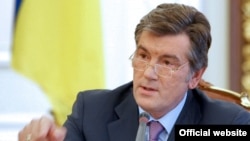 Віктор Ющенко головує на засіданні РНБОУ. 30 травня 2008 року