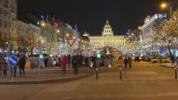 Prágai vásárfia: karácsonyi vásár nyüzsgés nélkül