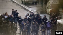 Дубровкалде цере ракlарарал журналистал, Москва, 24Oкт2002