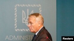 Жан-Марк Еро під час перебування в Києві, 14 вересня 2016 року