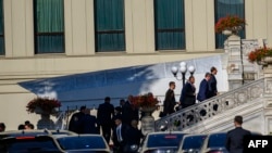 Прибытие делегации в дворец Чираган в Стамбуле