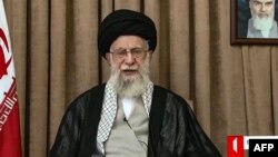 Верховный лидер Ирана аятолла Али Хаменеи