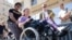 Москва, 2009. Инвалиды в городе