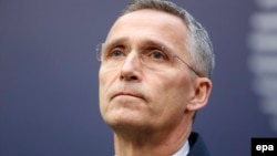 Єнс Столтенберґ на прес-конференції у Брюсселі, 15 грудня 2016 року