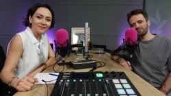 SmartJob | Adrian Teleșpan, scriitor: Încă există frica față de homosexuali. Ce pot să fac mai mult decât să simt compasiune?