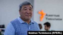 Рыскельди Момбеков.