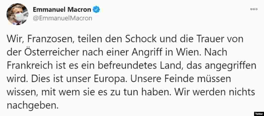 &quot;Mi, franciák osztozunk az osztrák emberek megrendülésében és fájdalmában. Franciaország után ismét egy barátságos nemzetet ért támadás&quot; - utalt vissza a francia elnök az október 29-i nizzai terrortámadásra.