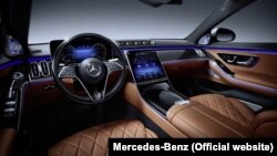 نمایی دیگر از طراحی داخلی خودروی کلاس اس جدید