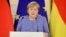 Канцлерка Німеччини Ангела Меркель під час візиту до Києва. 22 серпня 2021 року На думку експертів, перелік питань, які порушували під час зустрічі Зеленський і Меркель був важливим, проте сам візит не відіграє вирішальної ролі