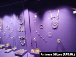 Piese din tezaurul dacic au fost aduse din Olanda și expuse la București.