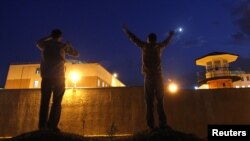 В случае положительного голосования в парламенте, признанные политзаключенными лица окажутся на свободе