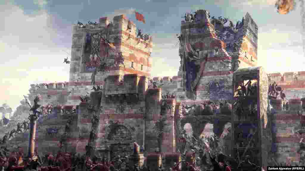 &ldquo;Панорама 1453тү&rdquo; куруу идеясы 2003-жылы башталып, 2005-жылы курула баштаган. 2010-жылы пайдаланууга берилип, бирок үч-төрт жыл аралыгында эле өзүнүн өзгөчөлүгү менен дүйнөлүк ири маданий очоктордун бирине айланган.&nbsp;