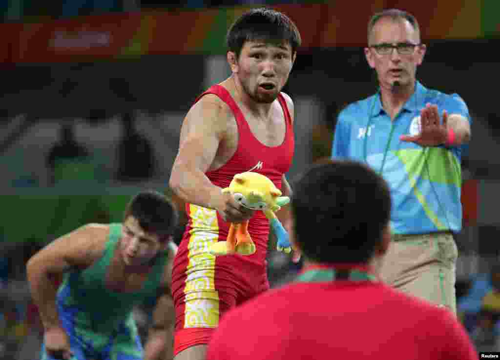 Реакція Арсена Ералієва з Киргизстану під час змагання з греко-римської боротьби