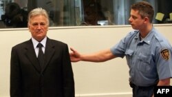 Momčilo Perišić u sudnici Haškog tribunala