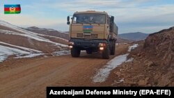 Азербайджанський військовий автомобіль у Кельбаджарському районі, 25 листопада 2020 року