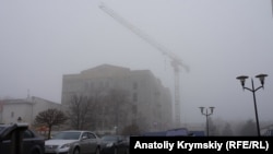 Цієї зими в Україні частіше бачать дощ і тумани, аніж сніг