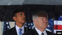 АКШ президенти Барак Обама жана коргоо министри Роберт Гейтс Нью-Йорктогу жыйын маалында. Сентябрь, 2009-ж. 