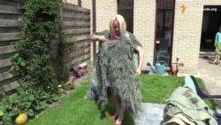 На митниці у мене забрали дві коробки з ліками для армії − волонтерка з Брюгге