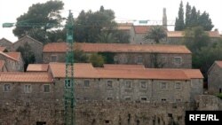 Radovi na Sv. Stefanu, 2010., foto: Savo Prelević