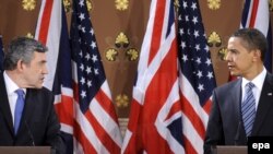 Gordon Brown i Barack Obama na konferenciji za novinare u Londonu
