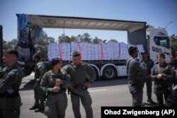 Керем-Шалом өткөөлүндөгү гуманитардык жардам. Израил, 21-май 2025-жыл