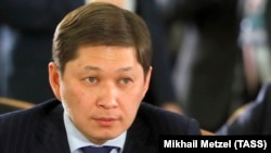 Сапар Исаков.