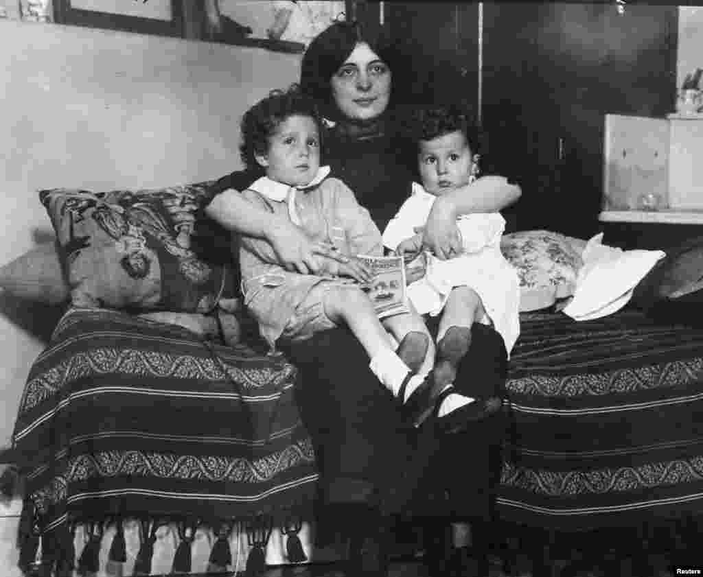 Djemt&euml; u ribashkuan me n&euml;n&euml;n e tyre, Marselle, m&euml; 16 maj, 1912.