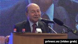 Fostul președinte Traian Basescu, și-a lansat și la Chișinău campania pentru europarlamentare, 14 aprilie 2019 