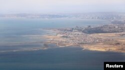 تصویر آرشیوی از ساحل دریای خزر در باکو، پایتخت جمهوری آذربایجان