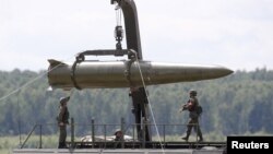 Орусиянын өзөктүк ракета атуучу "Искандер" комплекси, 17-июнь, 2015-жыл.