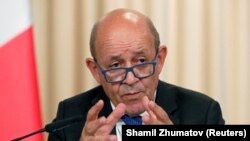 Францускиот министер за надворешни работи Жан Ив Ле Дријан