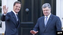 Марк Рютте і Петро Порошенко, Гаага, 26 листопада 2015 року