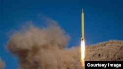 آمریکا می گوید برنامه موشکی ایران را از نزدیک زیر نظر دارد.