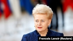 Президент Литви Даля Ґрібаускайте буде серед учасників зустрічі балтійських лідерів із президентом США Дональдом Трампом