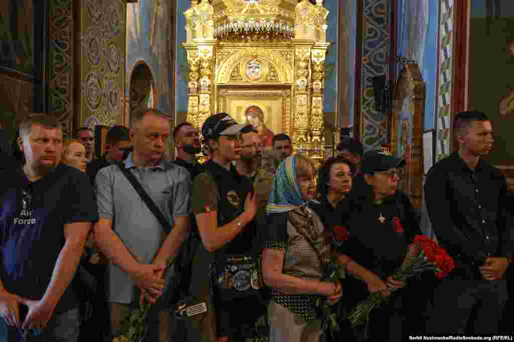 Пілот загинув 28 червня під час відбиття масованої атаки РФ. У Максима Устименка залишився чотирирічний син, дружина, батьки