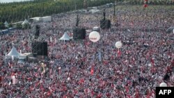  تجمع مخالفان اردوغان در استانبول