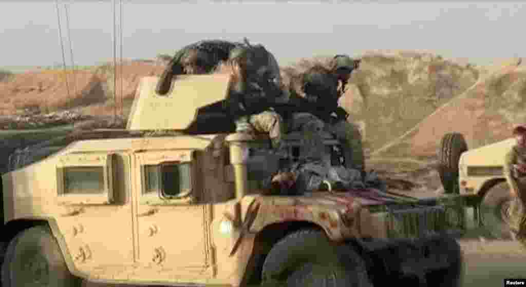 Trupi i një luftëtari të vdekur taliban më 7 korrik, pasi kishte luftuar rreth qytetit verior të Kunduzit.