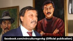 Асылбек Өзүбеков.