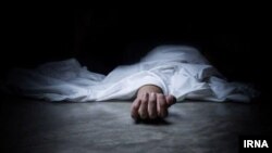 گزارش رسانه‌های ایران حاکی است که جسد این زن، «داخل ساک ورزشی جاسازی شده بود»