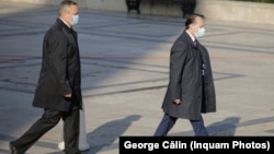 Anunțul „armistițiului politic” a fost făcut de Cîțu. Premierul desemnat Nicolae Ciucă și-a pus însă semnătura pe document,