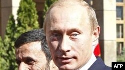 ايران و روسيه هميشه از لحاظ تاريخی با يکديگر در رقابت بوده اند.