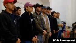 Затримані узбеки на концерті узбецького виконавця у Красноярському краї Росії