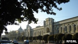 Встречи проводятся в Кишиневе, Тирасполе, или же в Косово