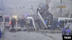 На місці вибуху в тролейбусі, Волгоград, 30 грудня 2013 року