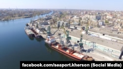 Херсонський морський торговельний порт, архівне фото