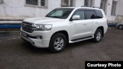 Подарок посольства Китая.