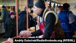 Через гірші показники тваринництва у квітні зросли ціни на м’ясо та молоко, каже регулятор