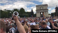 La unul din protestele de la Chișinău